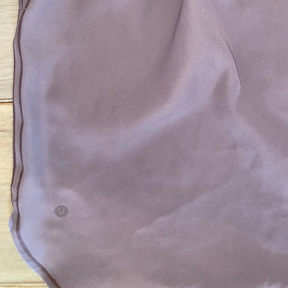 COPY - lululemon skirt - Picture 3 of 3